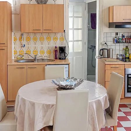 3 Bedroom Beautiful In Jean De Monts Saint-Jean-de-Monts